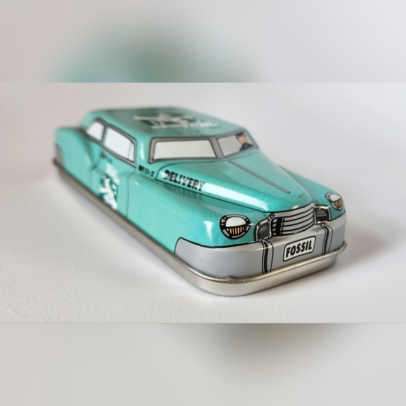 Vintage Fossil Watch Milkman Car Tin Box Collectible Tin 1991 - Picture 5 of 9